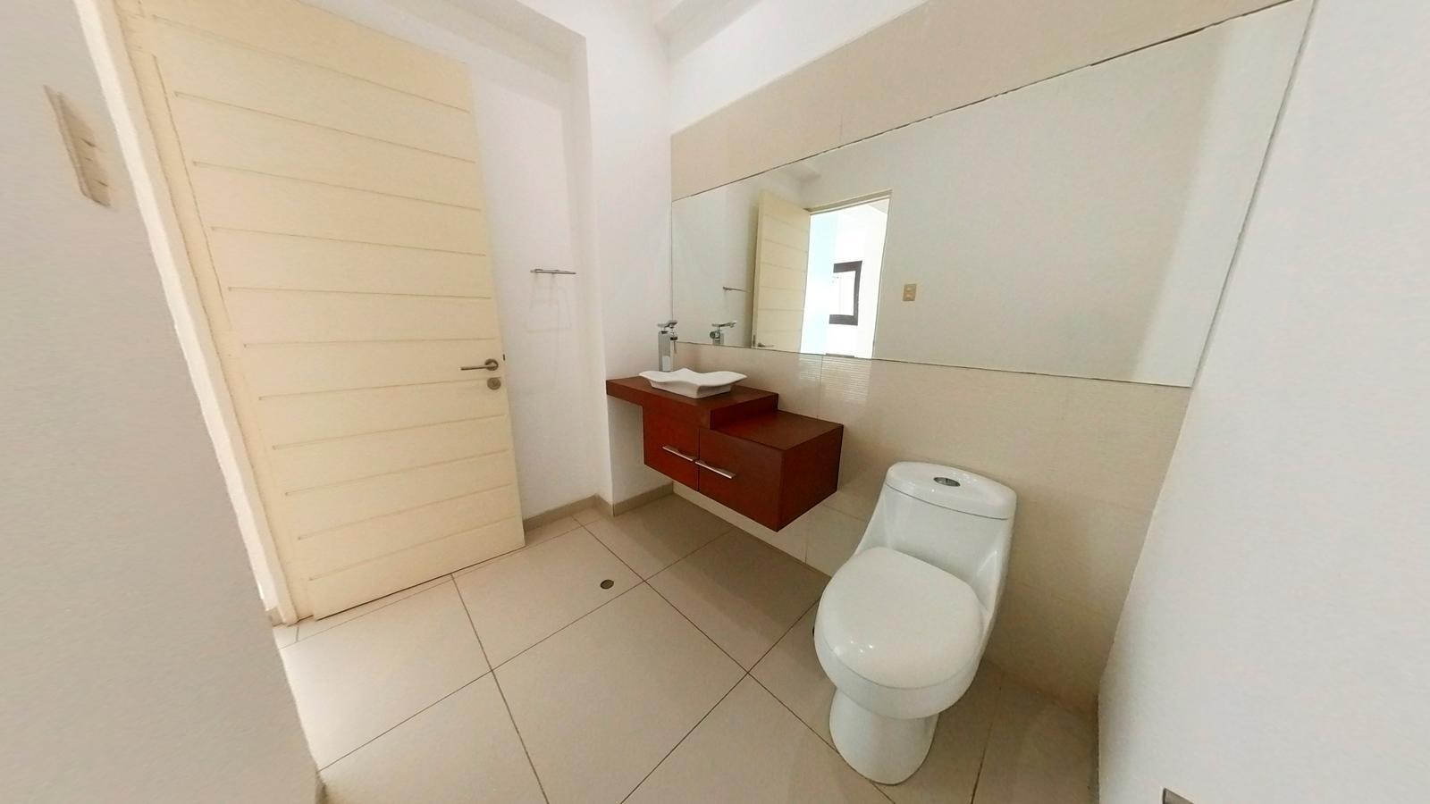 VENTA DE LINDO DEPARTAMENTO EN PIMENTEL